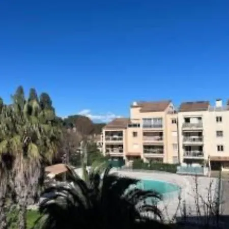 Apartament Grand Duplex, Terrasse Vue Et Montagne Antibes